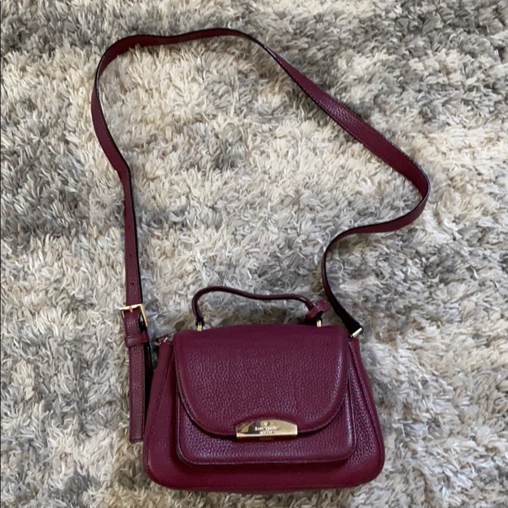 Kate Spade crossbody small handbag.